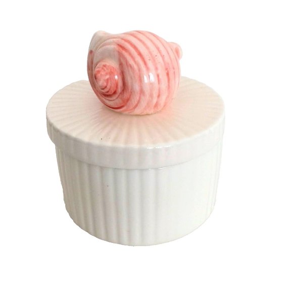 Vintage Fitz & Floyd Round Trinket Box With Seashell Lid - Coquille Pattern - Picture 3 of 6